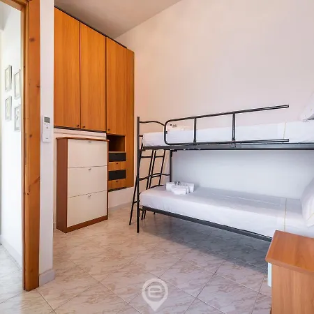Nyaraló House Augusta - La Vie Est Belle *